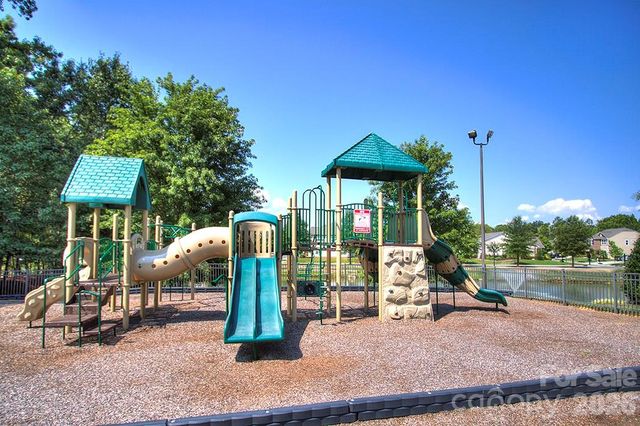 8029 Whitehawk Hill Road, Waxhaw, NC 28173