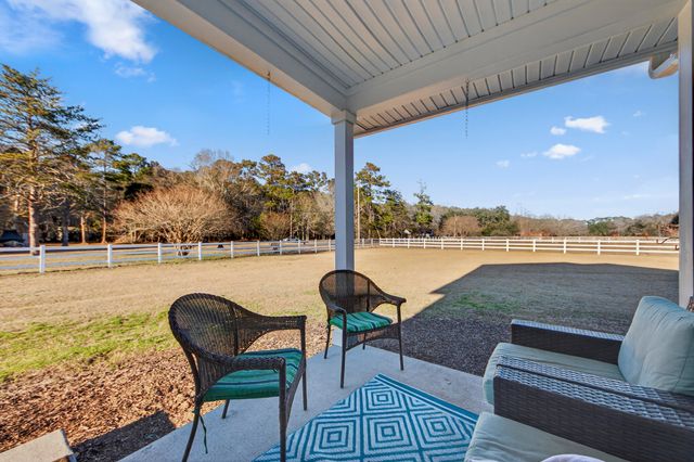 6128 Highway 165, Ravenel, SC 29470