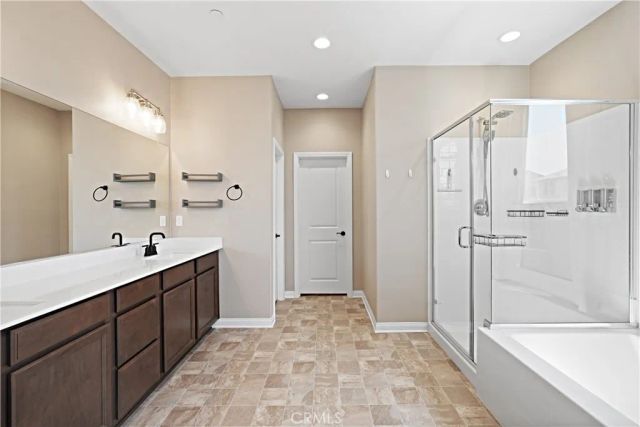 34282 Kensington, Murrieta, CA 92563