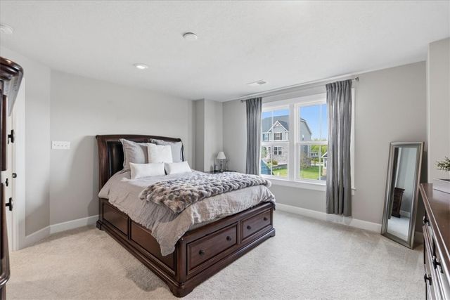 300 Crest Ln, Adams Twp, PA 16046