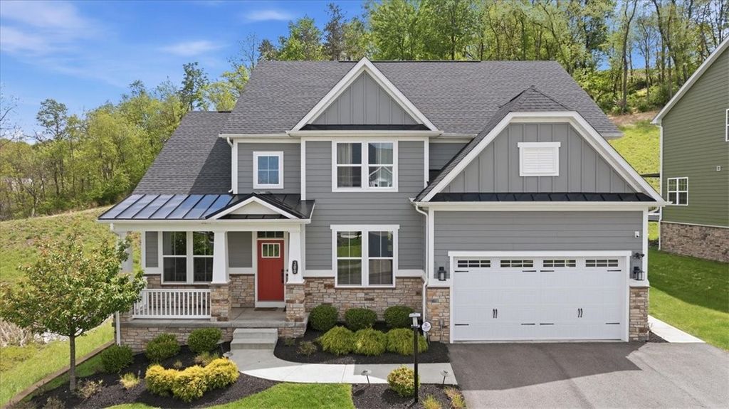 300 Crest Ln, Adams Twp, PA 16046