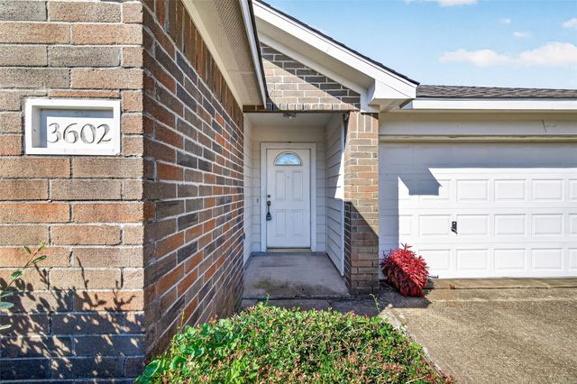 3602 Clayton Trace Trail, Houston, TX 77082