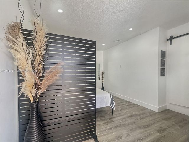 15400 SW 169th Ln Side, Miami, FL 33187