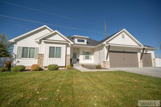 6353 E Tower Castle Loop, Ammon, ID 83406