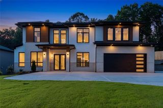 816 Riverside Road, Sugar Hill, GA 30518