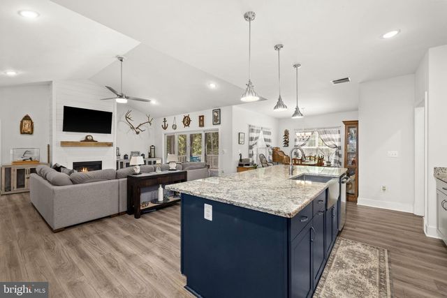 206 BOOMERANG LOOP, Mineral, VA 23117