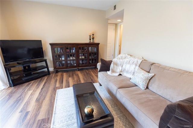 16084 Fame, Huntington Beach, CA 92649