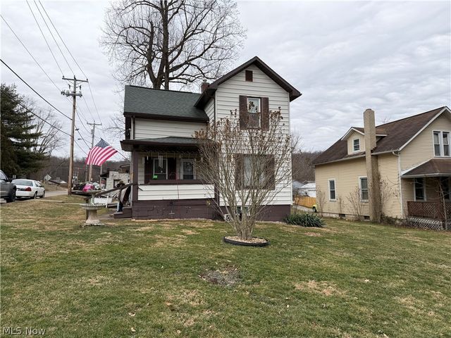 893 Maxwell Avenue, Millersburg, OH 44654
