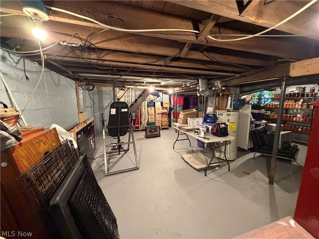 893 Maxwell Avenue, Millersburg, OH 44654