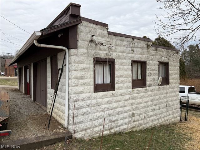 893 Maxwell Avenue, Millersburg, OH 44654