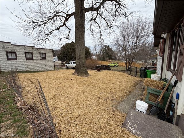 893 Maxwell Avenue, Millersburg, OH 44654