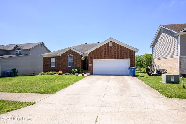 5015 Black Falcon Way, Shelbyville, KY 40065