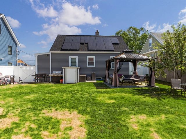 176 Gore Rd, Revere, MA 02151