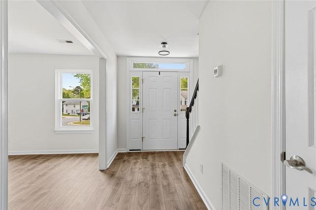 3230 Ransom Hills Rd, North Chesterfield, VA 23237