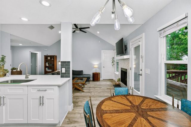 3202 Rockhurst LN, Austin, TX 78723