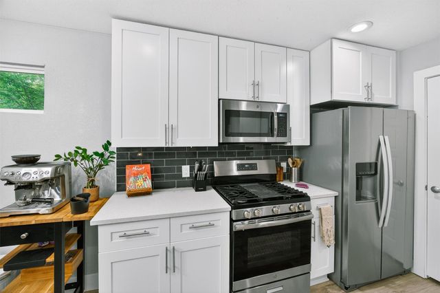 3202 Rockhurst LN, Austin, TX 78723