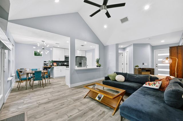 3202 Rockhurst LN, Austin, TX 78723