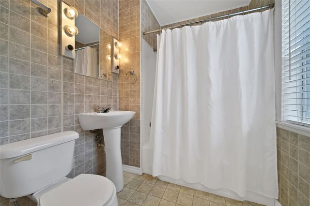 316 English Street, Houston, TX 77009