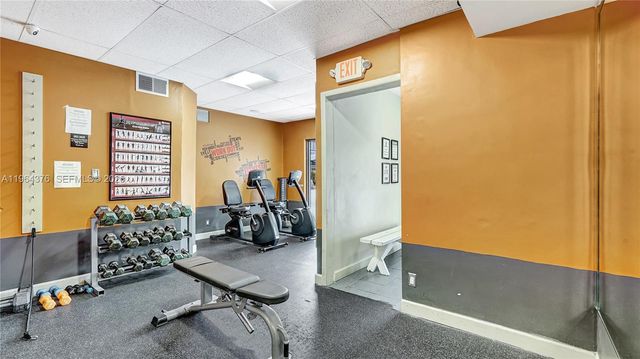 1101 Hillcrest Ct 103, Hollywood, FL 33021