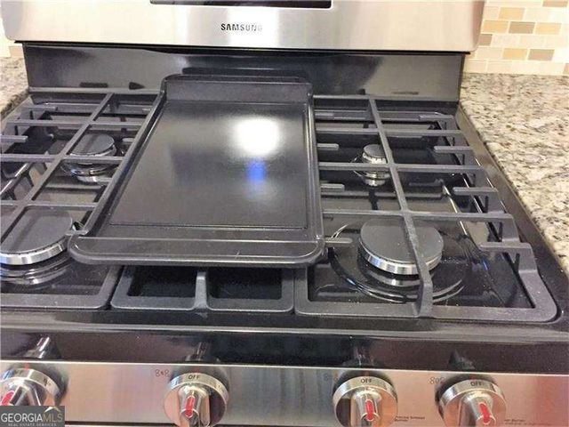 6859 Lakeview Lane, Doraville, GA 30360