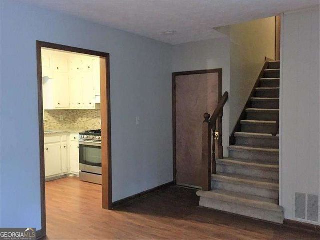 6859 Lakeview Lane, Doraville, GA 30360