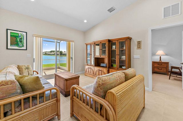 9934 Galleon Drive, West Palm Beach, FL 33411