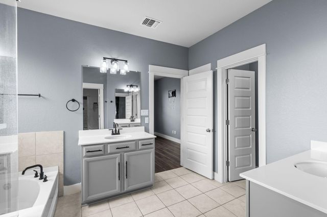 525 Compania CV, Liberty Hill, TX 78642