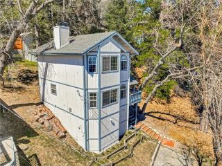 31920 Pine Cone Drive, Running Springs, CA 92382