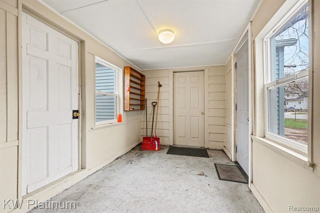 1301 Bancroft Street, Port Huron, MI 48060