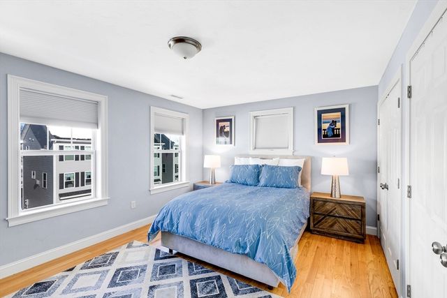 1400 Gorham St 42, Lowell, MA 01852