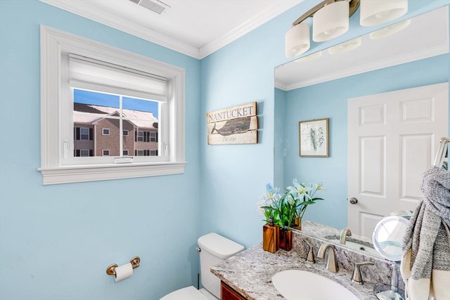 1400 Gorham St 42, Lowell, MA 01852