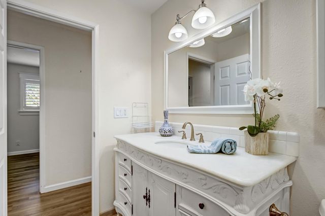 7420 Hardy St, Orangevale, CA 95662