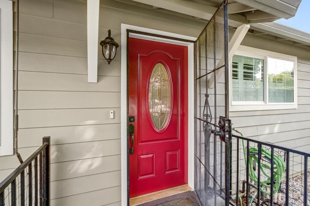 7420 Hardy St, Orangevale, CA 95662