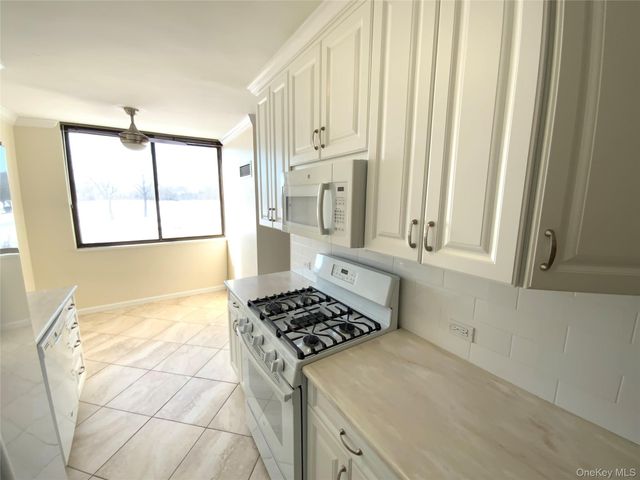 26910 Grand Central Parkway 4V, Floral Park, NY 11005