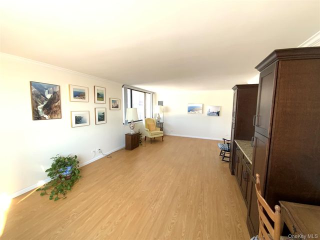 26910 Grand Central Parkway 4V, Floral Park, NY 11005