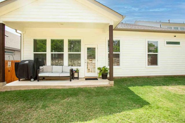 185 Brooks Ranch DR, Kyle, TX 78640