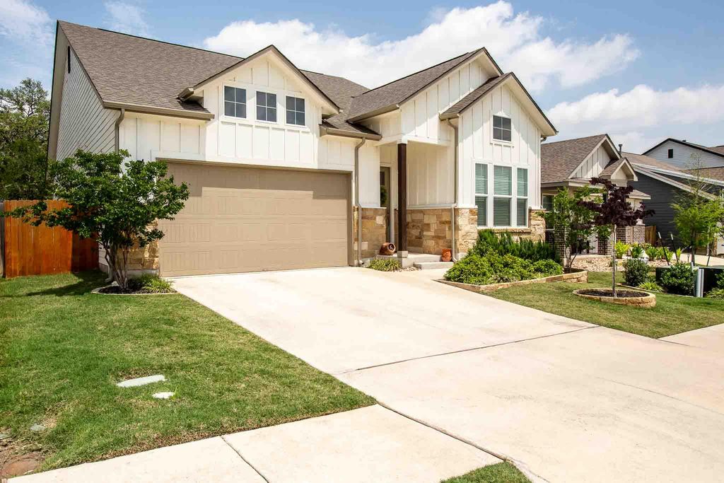 185 Brooks Ranch DR, Kyle, TX 78640