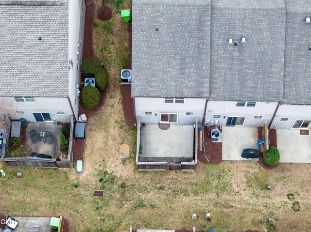 2816 Piedmont River Way, Raleigh, NC 27606