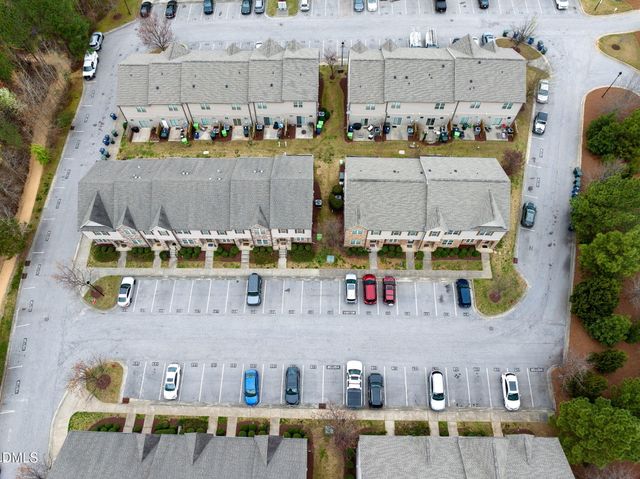 2816 Piedmont River Way, Raleigh, NC 27606