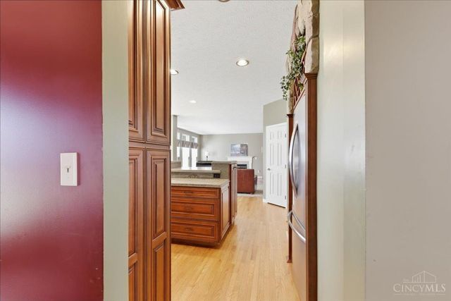 250 Ballard Drive, Springboro, OH 45066