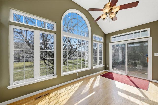 250 Ballard Drive, Springboro, OH 45066