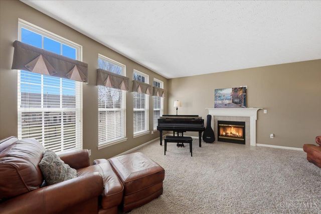 250 Ballard Drive, Springboro, OH 45066