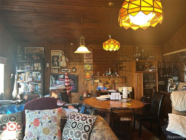 5986 Lily Patch Court, Newport, MI 48166