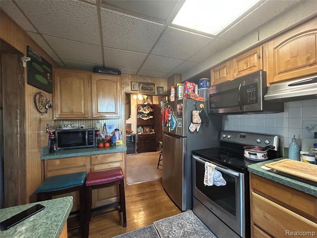 5986 Lily Patch Court, Newport, MI 48166