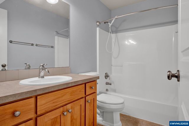 2170 Bobcat Av SW, Albany, OR 97321