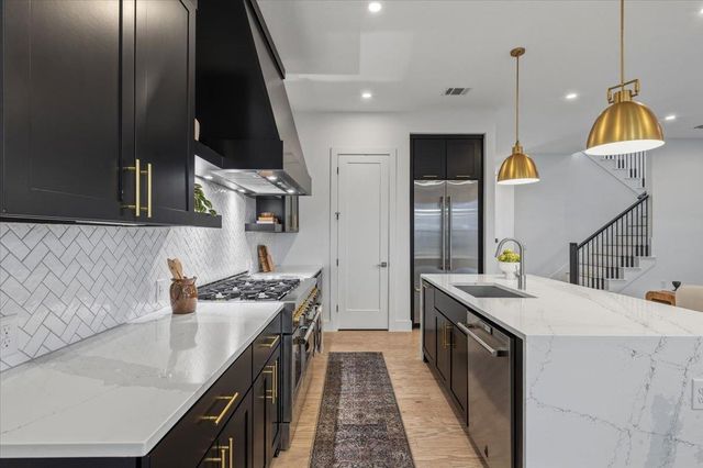 4527 Clawson RD, Austin, TX 78745