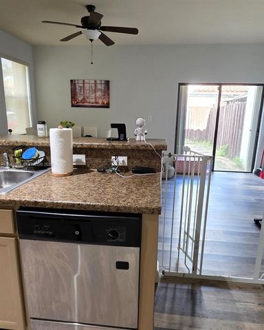 3203 SE 7th St, Homestead, FL 33033