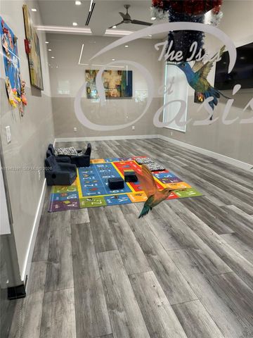 3203 SE 7th St, Homestead, FL 33033