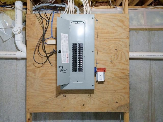 24 Olde Canal Way 24, Uxbridge, MA 01569