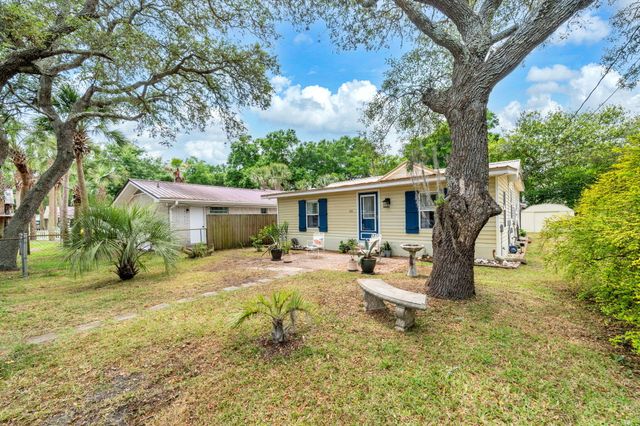 102 SE Magnolia Avenue, Fort Walton Beach, FL 32548